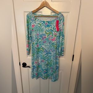 Fun, bold, bright Lily Pulitzer Dress perfect for summer! L.